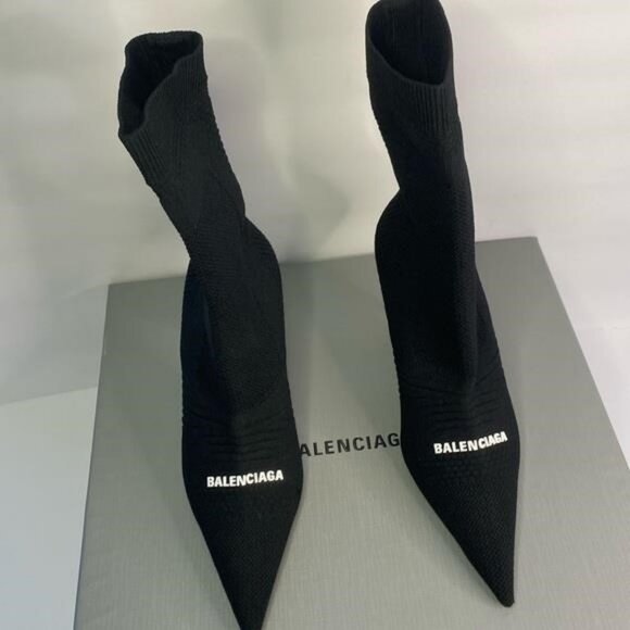 Balenciaga Women’s Knife 20 Knit High Heel Booties–Sleek, Sharp, and Chic!” - Picture 7 of 14